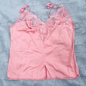 Vintage 70s–80s Pale Pink Nylon Lace Trim Cami Top Adjustable Straps Size 34